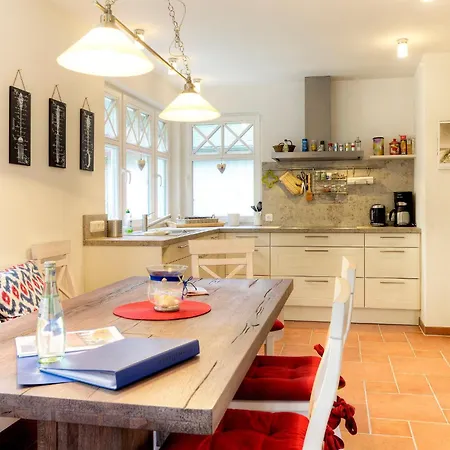 Haus Windfluechter زنغست